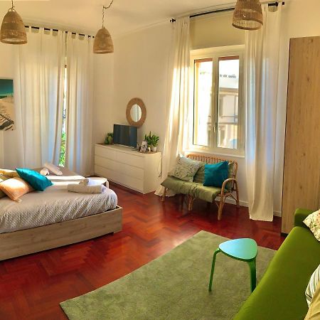 נאפולי Materdei Apartments מראה חיצוני תמונה