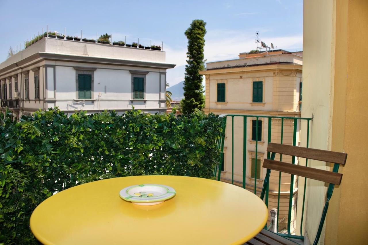 נאפולי Materdei Apartments מראה חיצוני תמונה