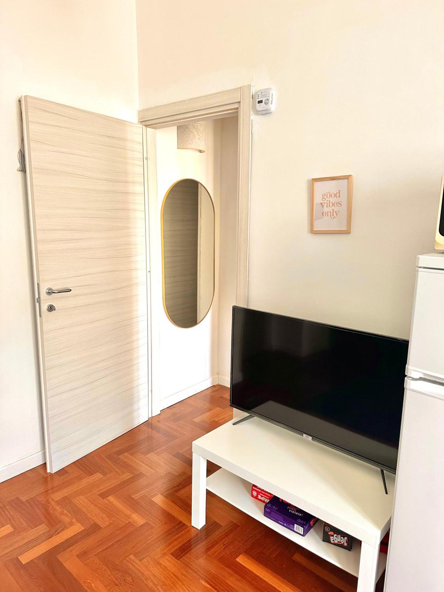 נאפולי Materdei Apartments מראה חיצוני תמונה